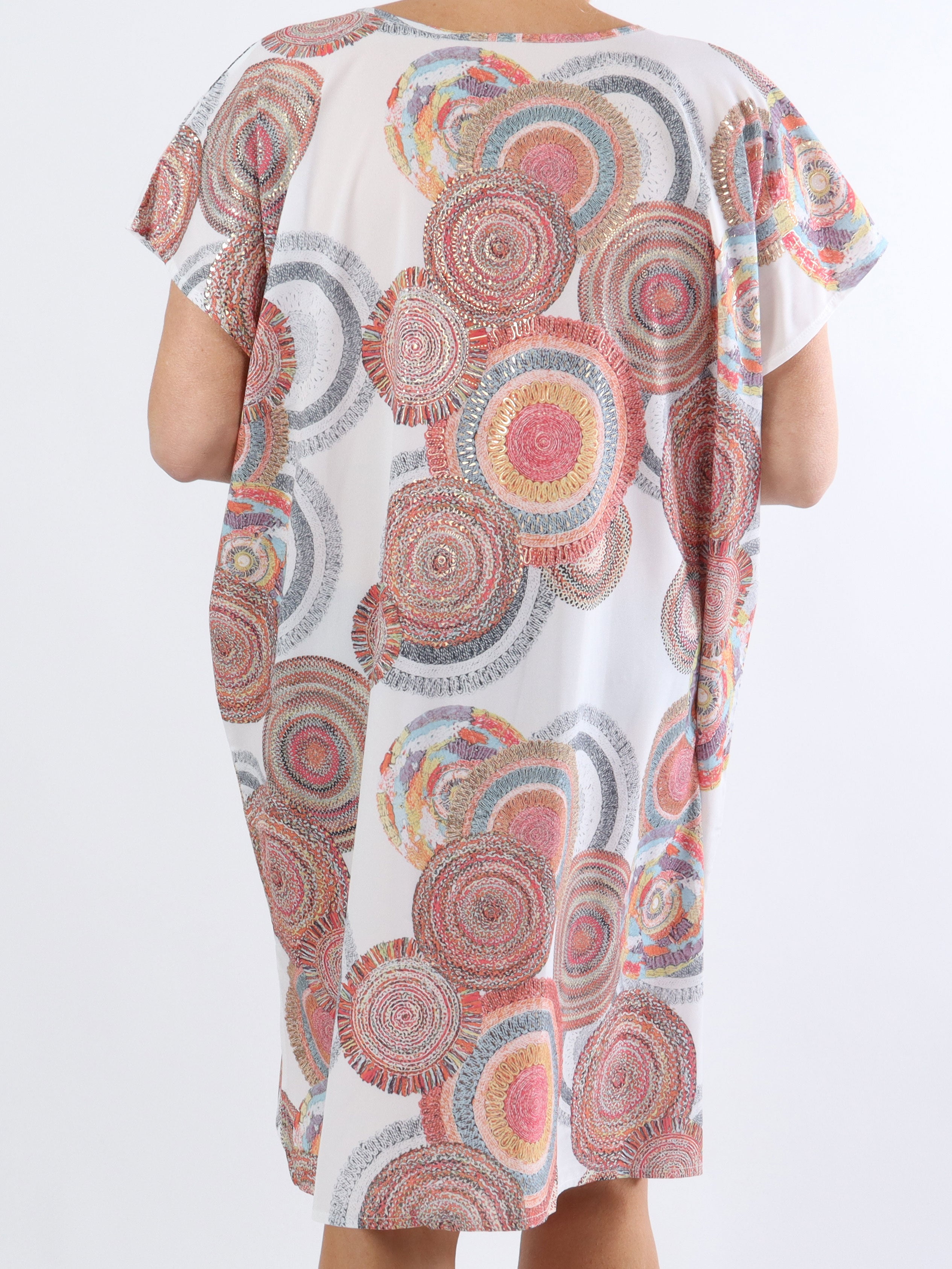 Helena - Let og luftig plus size kjole i silke